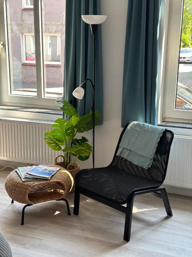 Hotel Dh -Deutsches Haus- Эмден Экстерьер фото